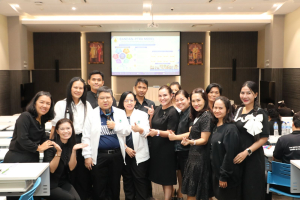 โครงการพัฒนาศักยภาพครูประจำการและครูพี่เลี้ยงให้มีคุณลักษณะของ Strong Teacher